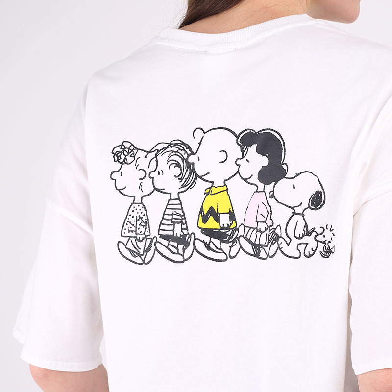 женская белая футболка PUMA x Peanuts Tee 53115802 - цена, описание, фото 5